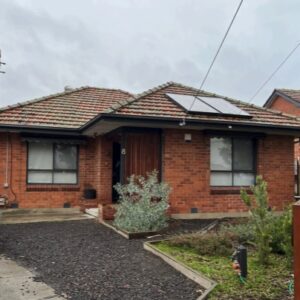 Ballard Avenue, Coburg